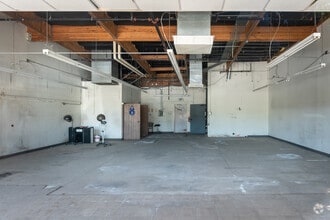 26802-26938 The Old Rd, Valencia, CA for lease Interior Photo- Image 2 of 2