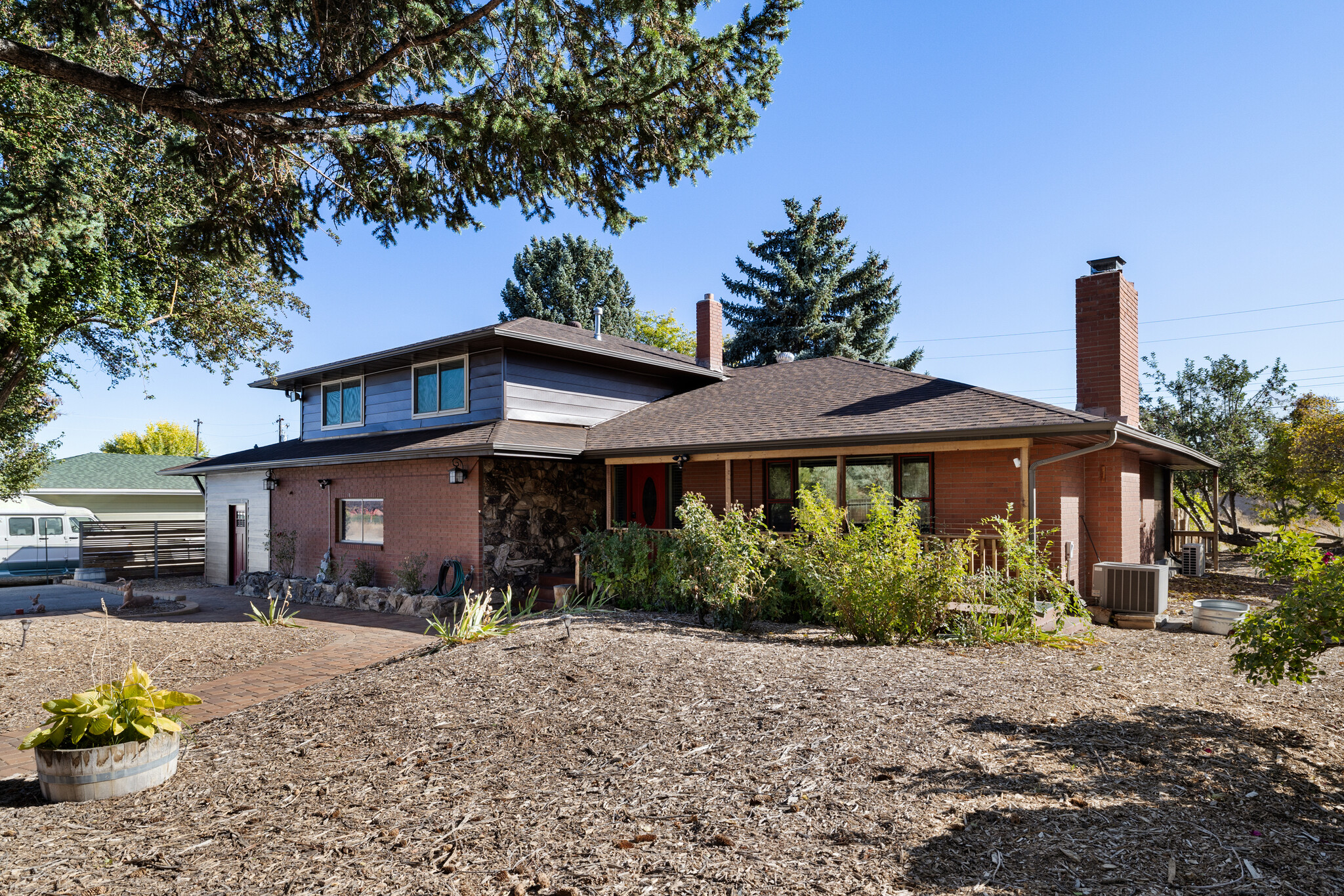 180 Gallian Ln, Reno, NV for sale Primary Photo- Image 1 of 36