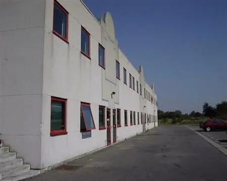 Location Bureaux 55 m² - Photo 1