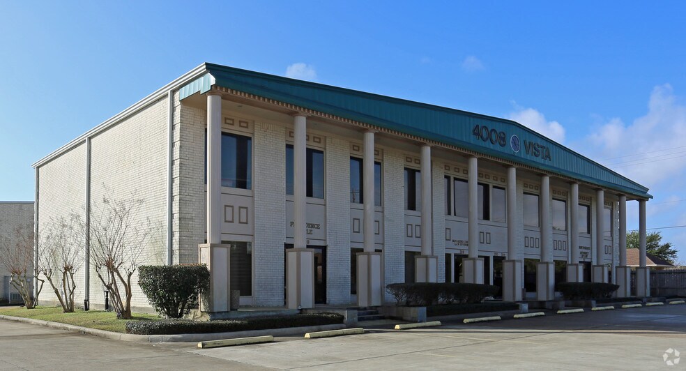 4008 Vista Rd, Pasadena, TX for sale - Primary Photo - Image 1 of 1