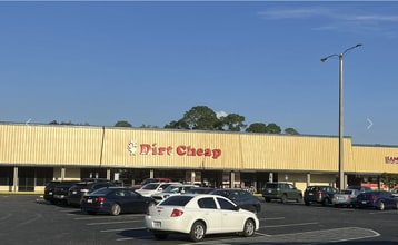 8183 W Fairfield Dr, Pensacola, FL for lease Building Photo- Image 2 of 3