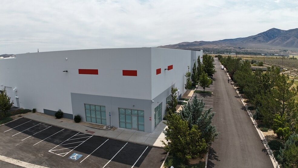 6645 Echo Ave, Reno, NV for lease - Building Photo - Image 2 of 6