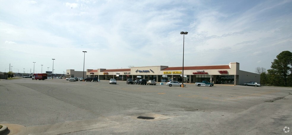 1000 Beltline Rd, Decatur, AL for lease - Building Photo - Image 3 of 11