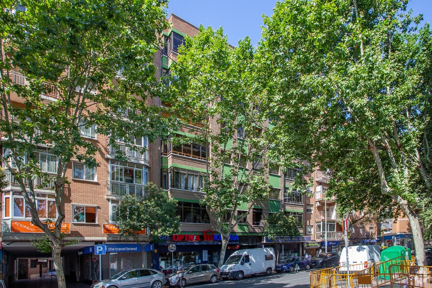 Calle Torrelaguna, 9, Alcalá de Henares, Madrid for sale - Primary Photo - Image 1 of 2
