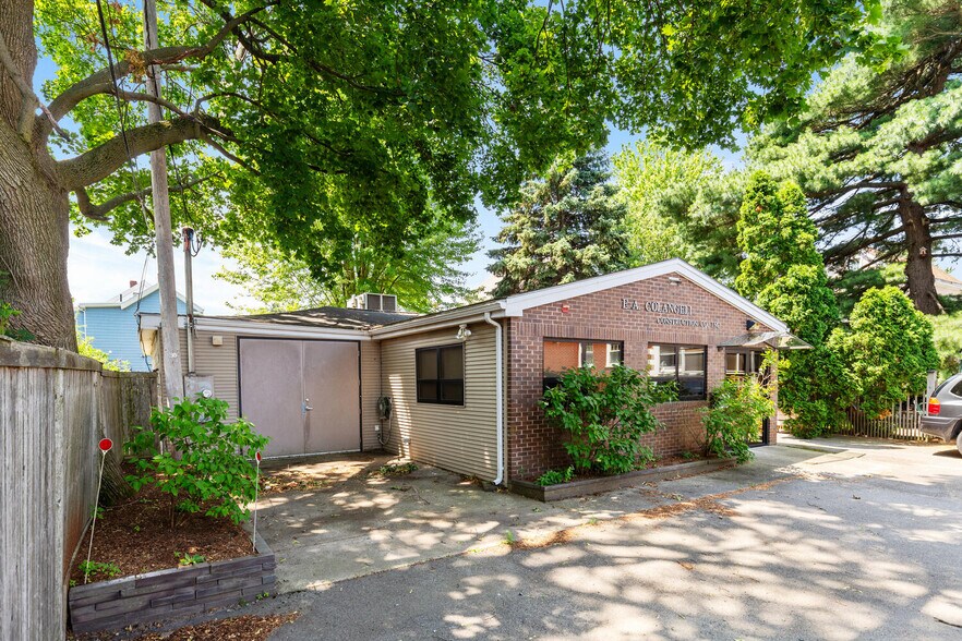 30 Thacher St, Malden, MA for sale - Building Photo - Image 3 of 22