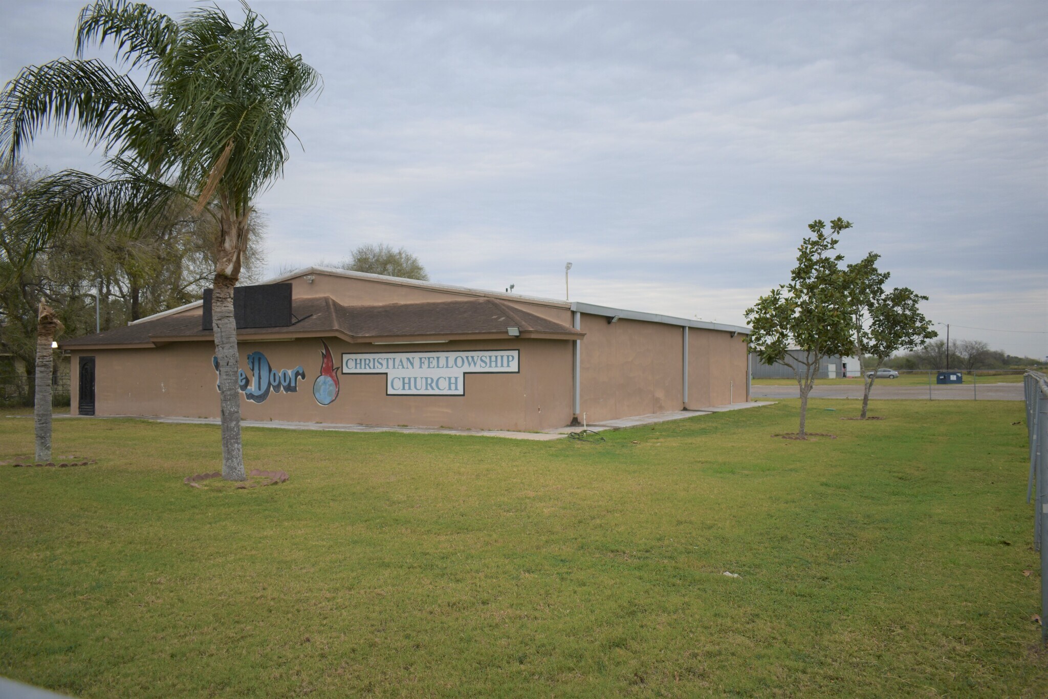2625 E 18th St, Weslaco, TX for sale Primary Photo- Image 1 of 1