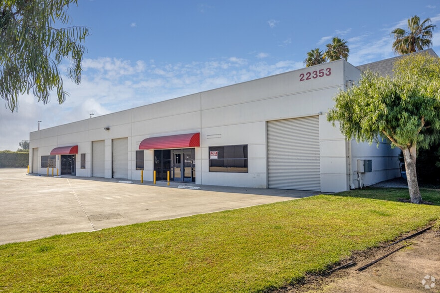 22353 S Western Ave, Torrance, CA for lease - Building Photo - Image 2 of 6