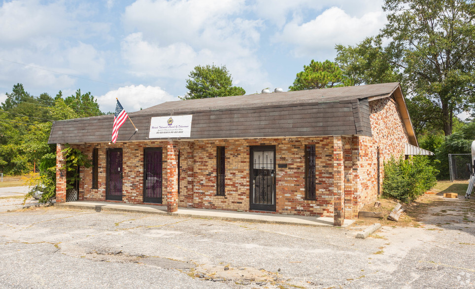 510 N Main St, Spring Lake, NC for sale - Primary Photo - Image 1 of 1