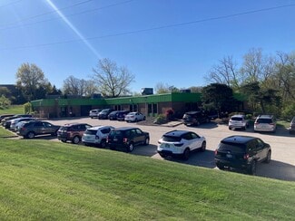 More details for 7830 Freeway Cir, Middleburg Heights, OH - Office for Sale