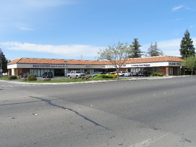 715-735 N Main St, Manteca, CA for sale - Primary Photo - Image 1 of 1