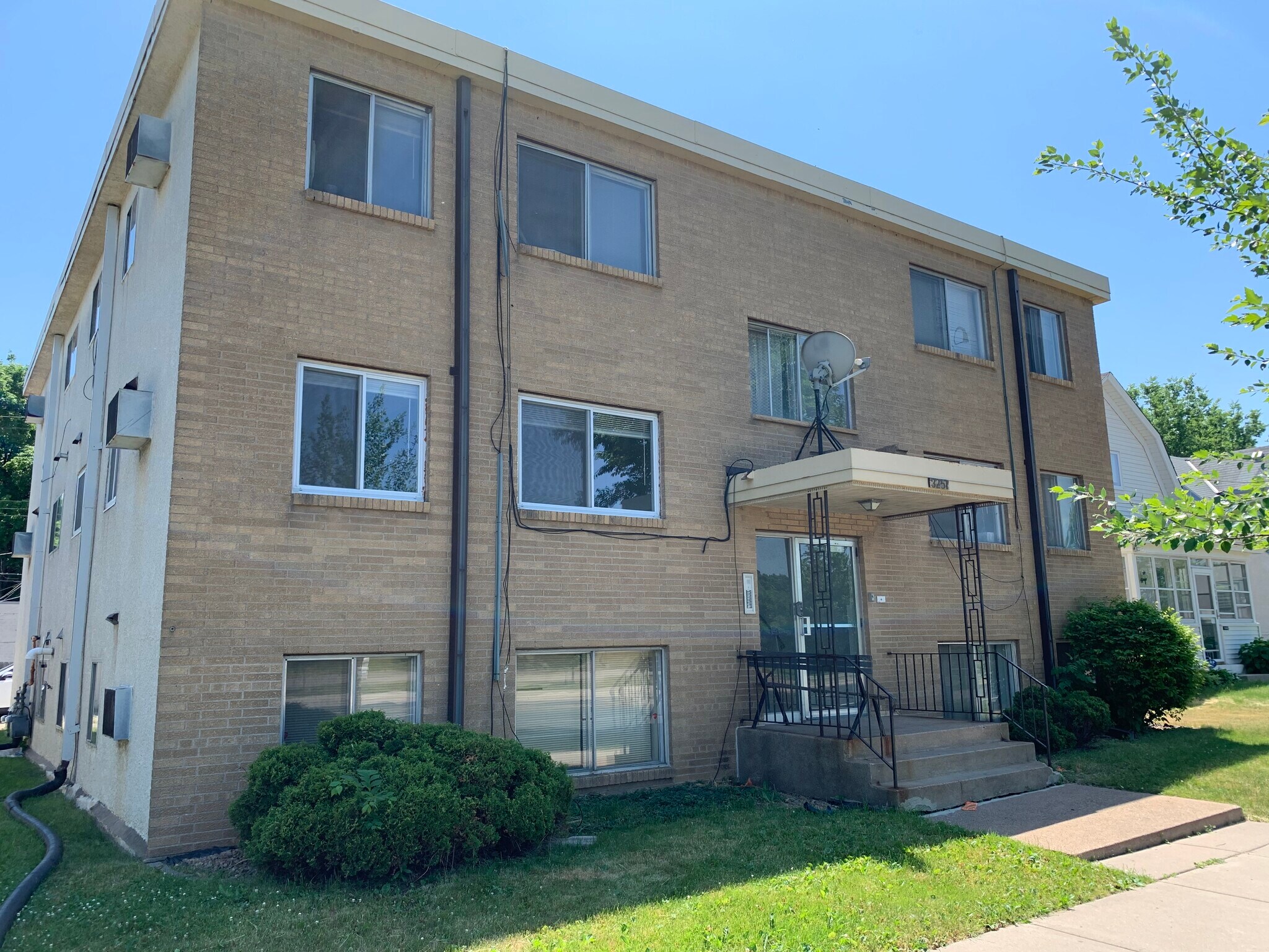 3251 Central Ave NE, Minneapolis, MN for sale Building Photo- Image 1 of 1