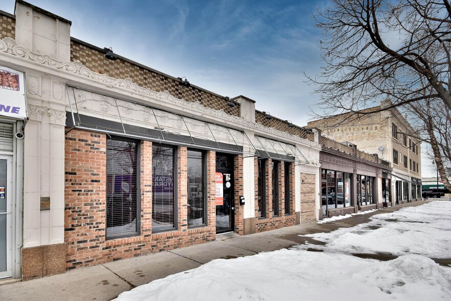 7151 N Neva Ave, Chicago, IL for lease - Building Photo - Image 2 of 6