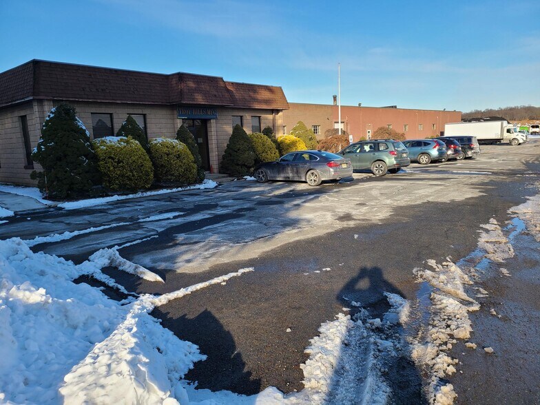 2 Como Ct, Towaco, NJ 07082