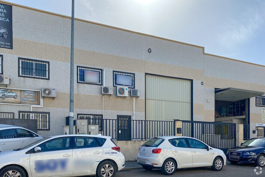 Industrial in Yuncos, Toledo for sale - Building Photo - Image 2 of 9