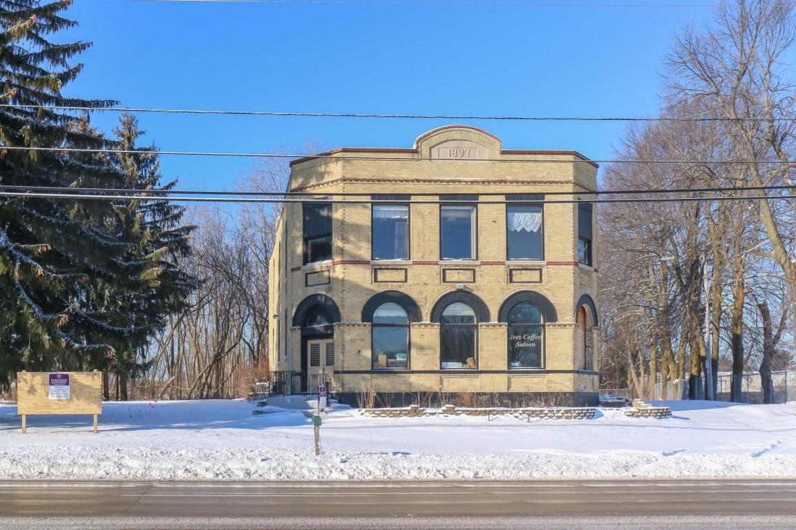 4344 Douglas Ave, Racine, WI for sale Primary Photo- Image 1 of 1