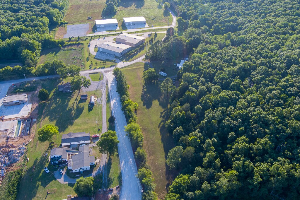 463 Blake Bottom Rd, Huntsville, AL 35806