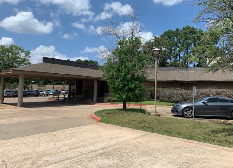 805 Medical Dr, Longview, TX for sale Building Photo- Image 1 of 1