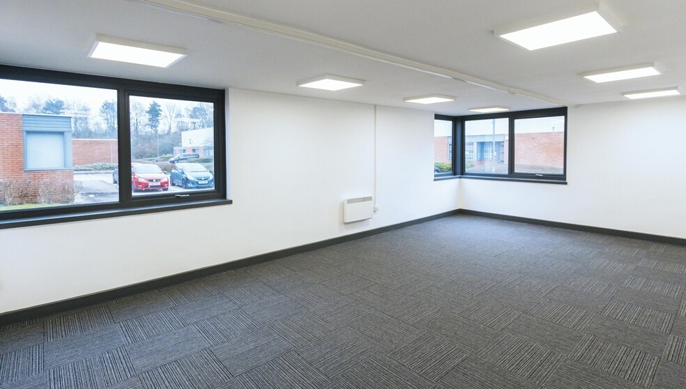 Highlands Rd, Solihull for lease - Interior Photo - Image 3 of 3