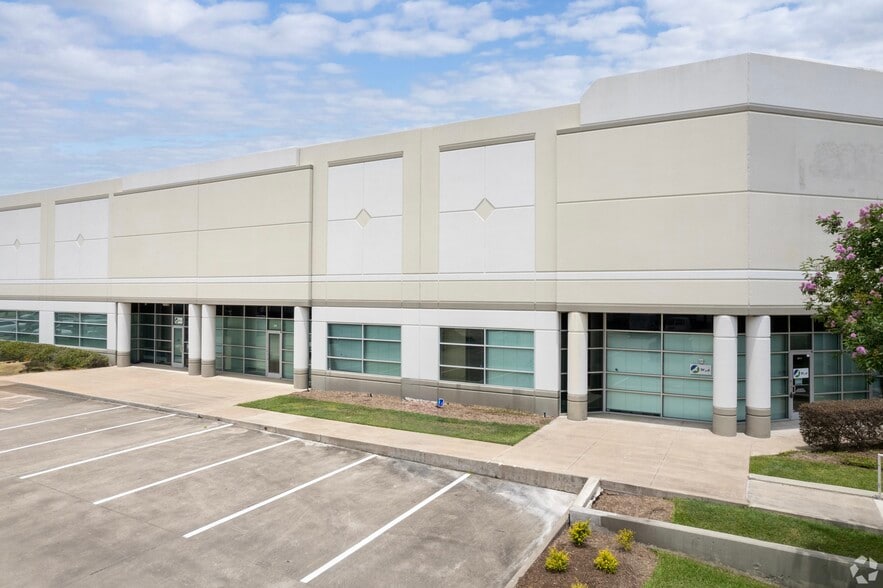 Beltway 8 @ Bissonnet St, Houston, TX for lease - Building Photo - Image 1 of 3