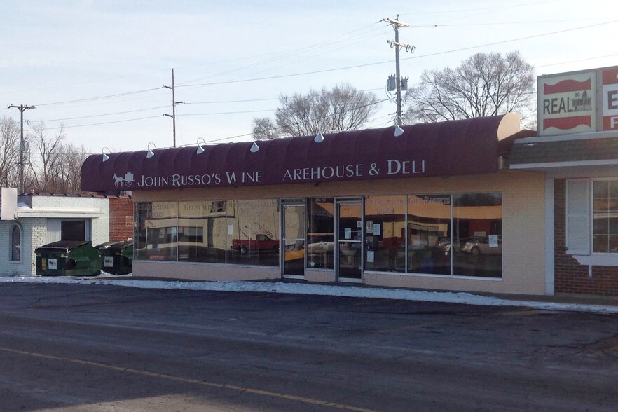 4307 Kalamazoo Ave SE, Grand Rapids, MI for sale - Building Photo - Image 1 of 1