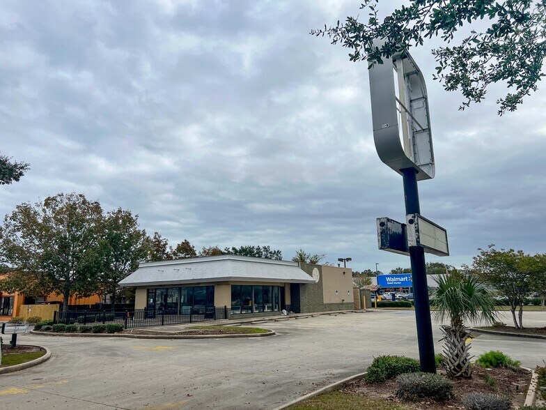 3114 Pontchartrain Dr, Slidell, LA 70458 Retail for Lease
