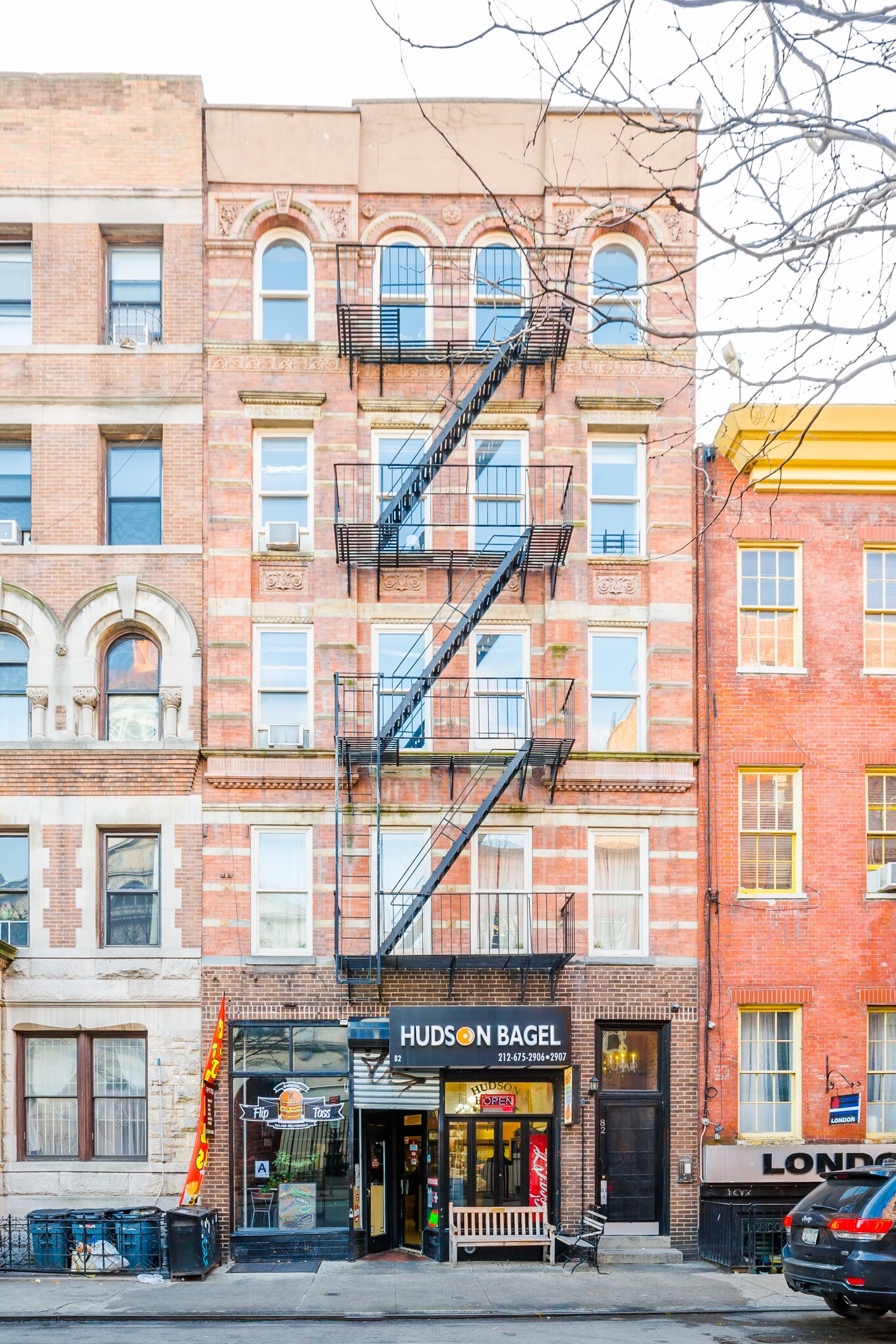 82 Christopher St, New York, NY