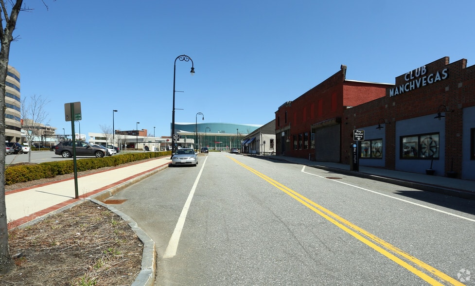 80 Old Granite St, Manchester, NH for sale - Building Photo - Image 3 of 4