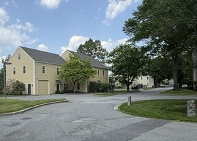 54 Junction Square Dr, Concord MA - Live-Work Space