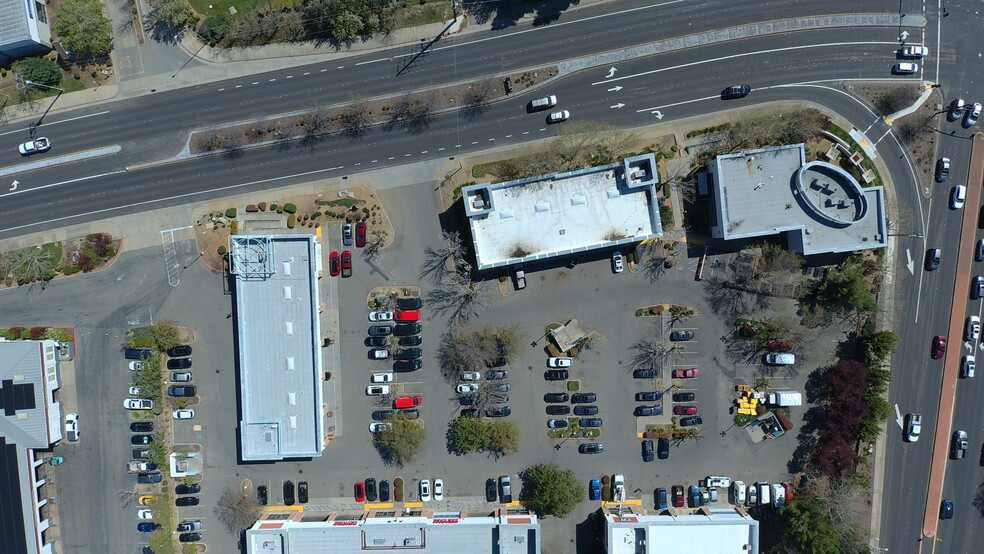 5880 Pacific St, Rocklin, CA for lease - Building Photo - Image 2 of 18