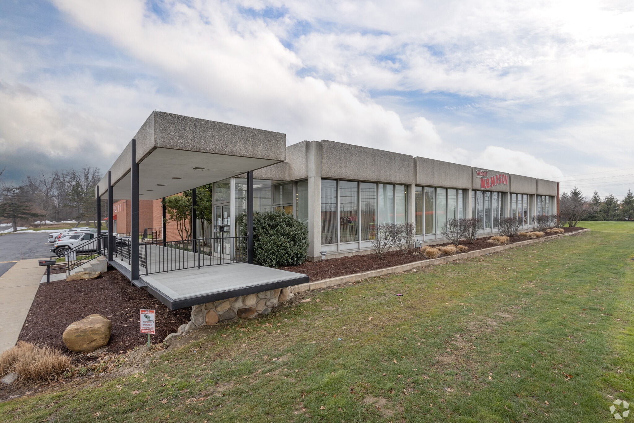 12985 Snow Rd, Parma, OH for sale Building Photo- Image 1 of 1