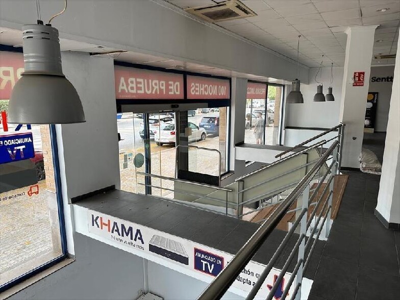 Carrer Vicente Ríos Enrique, 7, València, Valencia for sale - Interior Photo - Image 2 of 15