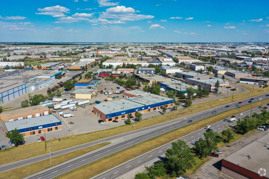 5935 35th St SE, Calgary, AB for lease - Aerial - Image 3 of 4