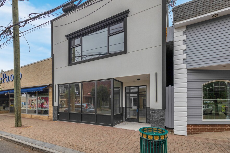 35 Center St, Southington, CT for lease - Building Photo - Image 1 of 17