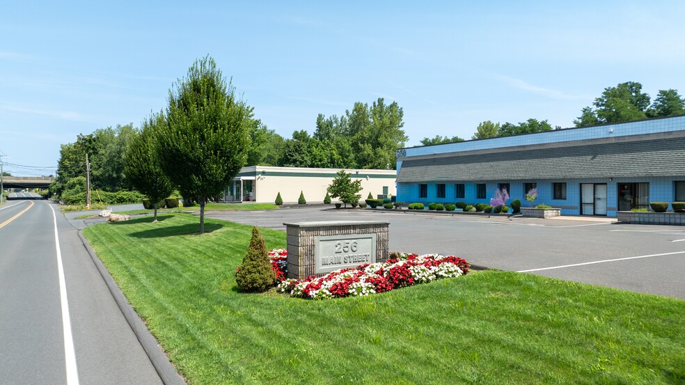 256 Main St, East Windsor, CT for sale - Building Photo - Image 2 of 41