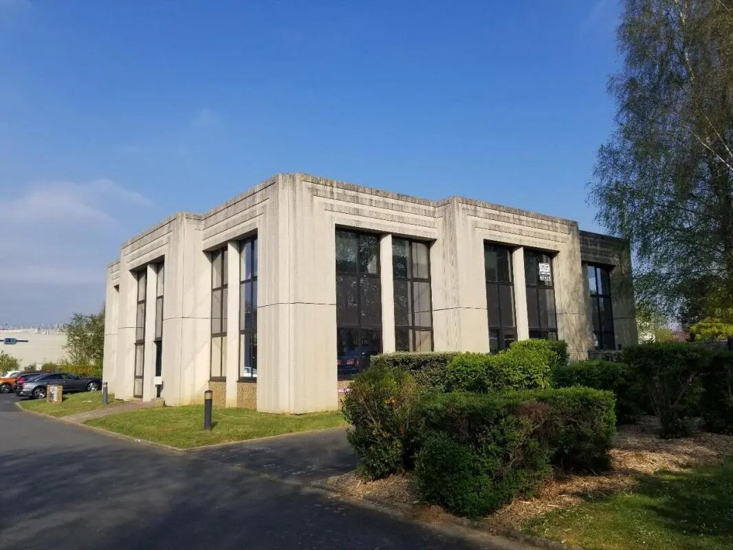 Office in Caen for lease Building Photo- Image 1 of 7