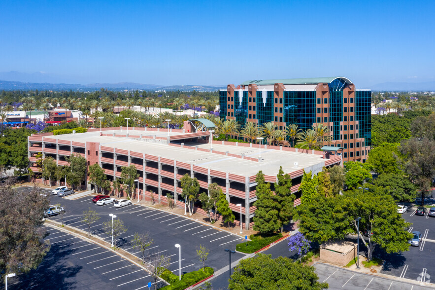 17777 Center Court Dr, Cerritos, CA for lease - Building Photo - Image 3 of 5