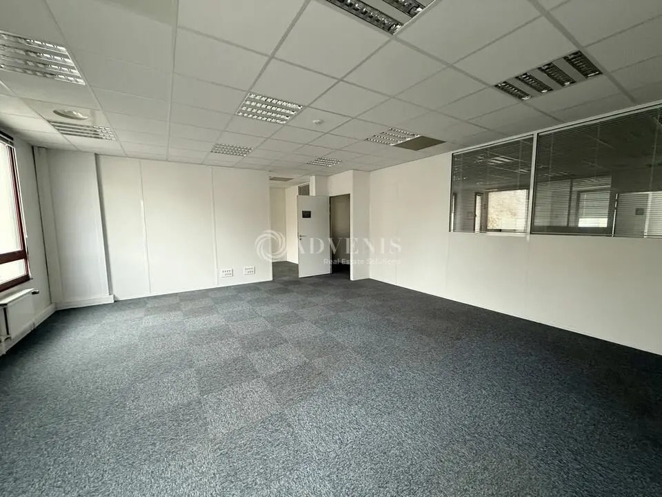 Office in Lyon for lease Building Photo- Image 1 of 13