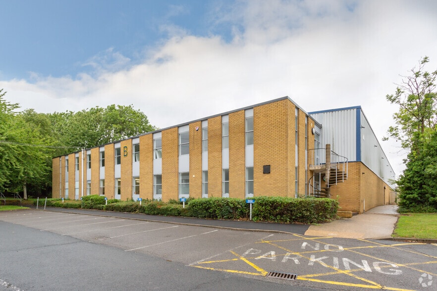 Longford Rd, Coventry, CV7 9ND