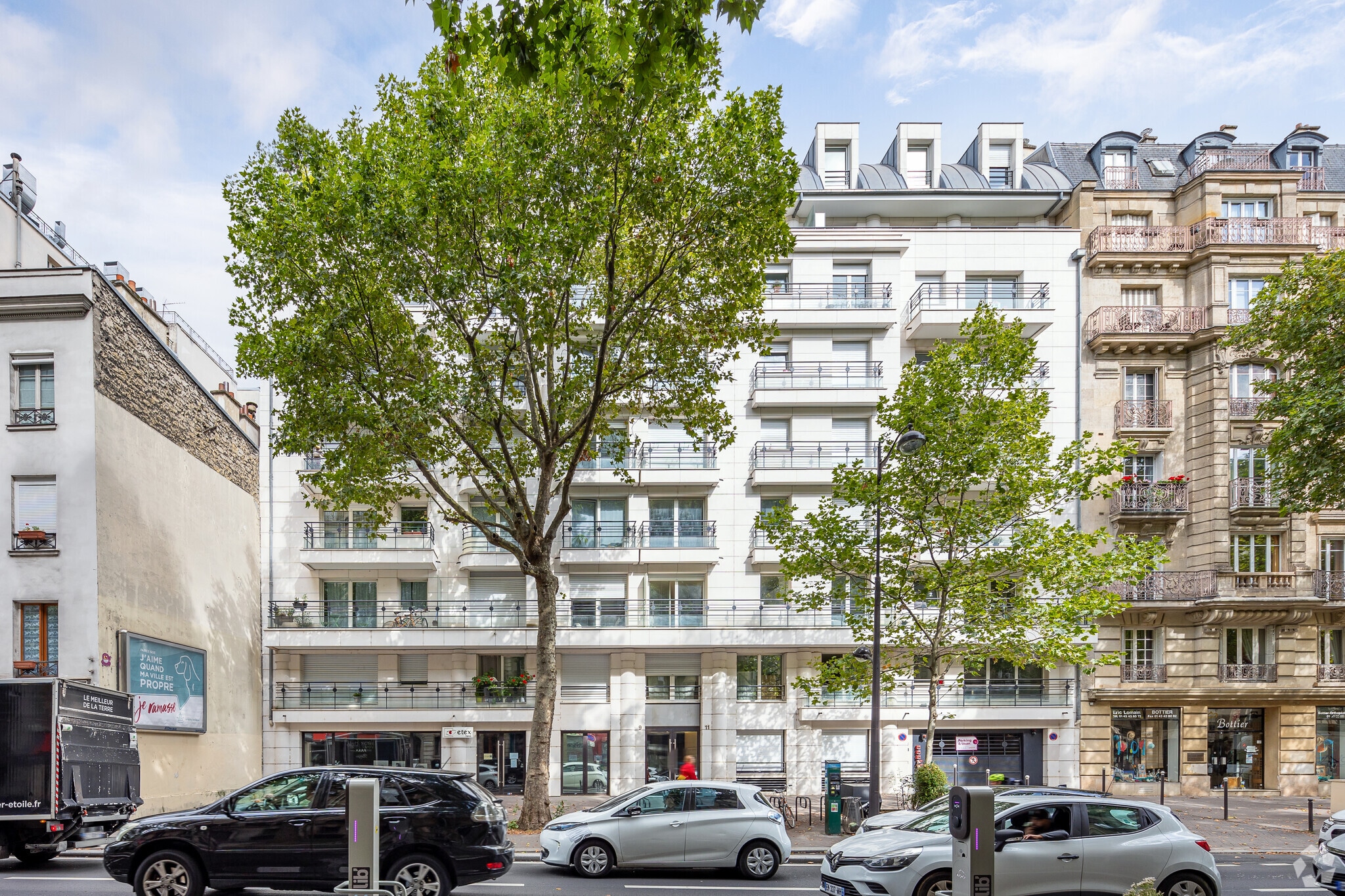 9/11 avenue Ledru-Rollin, Paris for lease Primary Photo- Image 1 of 3