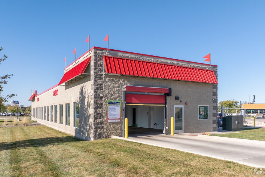 2950 Fairfield Ln, Ottawa, IL for sale - Building Photo - Image 1 of 16