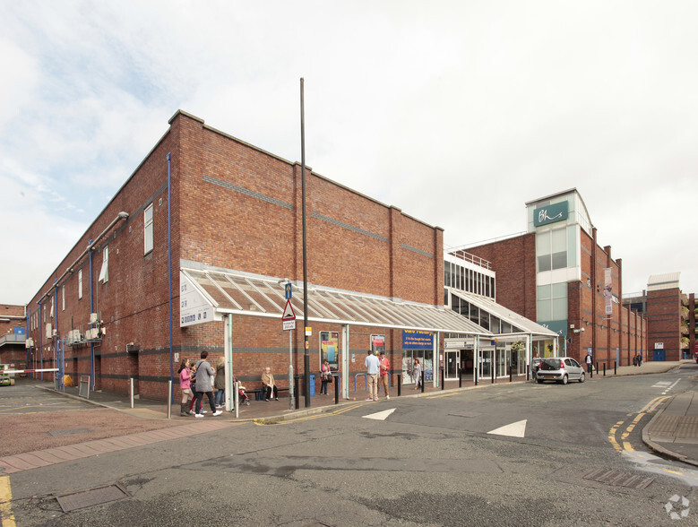 Mill Gate Shopping Centre, Bury for lease - Building Photo - Image 2 of 10