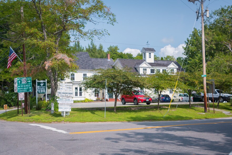 22 Main St, Center Sandwich, NH 03227