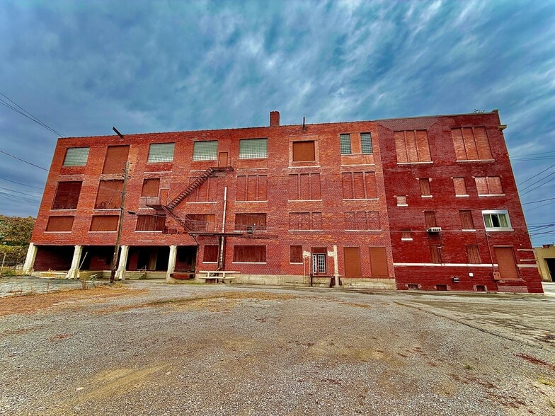 123 E Wayne St, Lima, OH for sale - Building Photo - Image 2 of 7