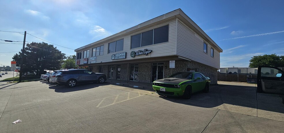 4209 Broadway Ave, Haltom City, TX for sale - Building Photo - Image 1 of 11