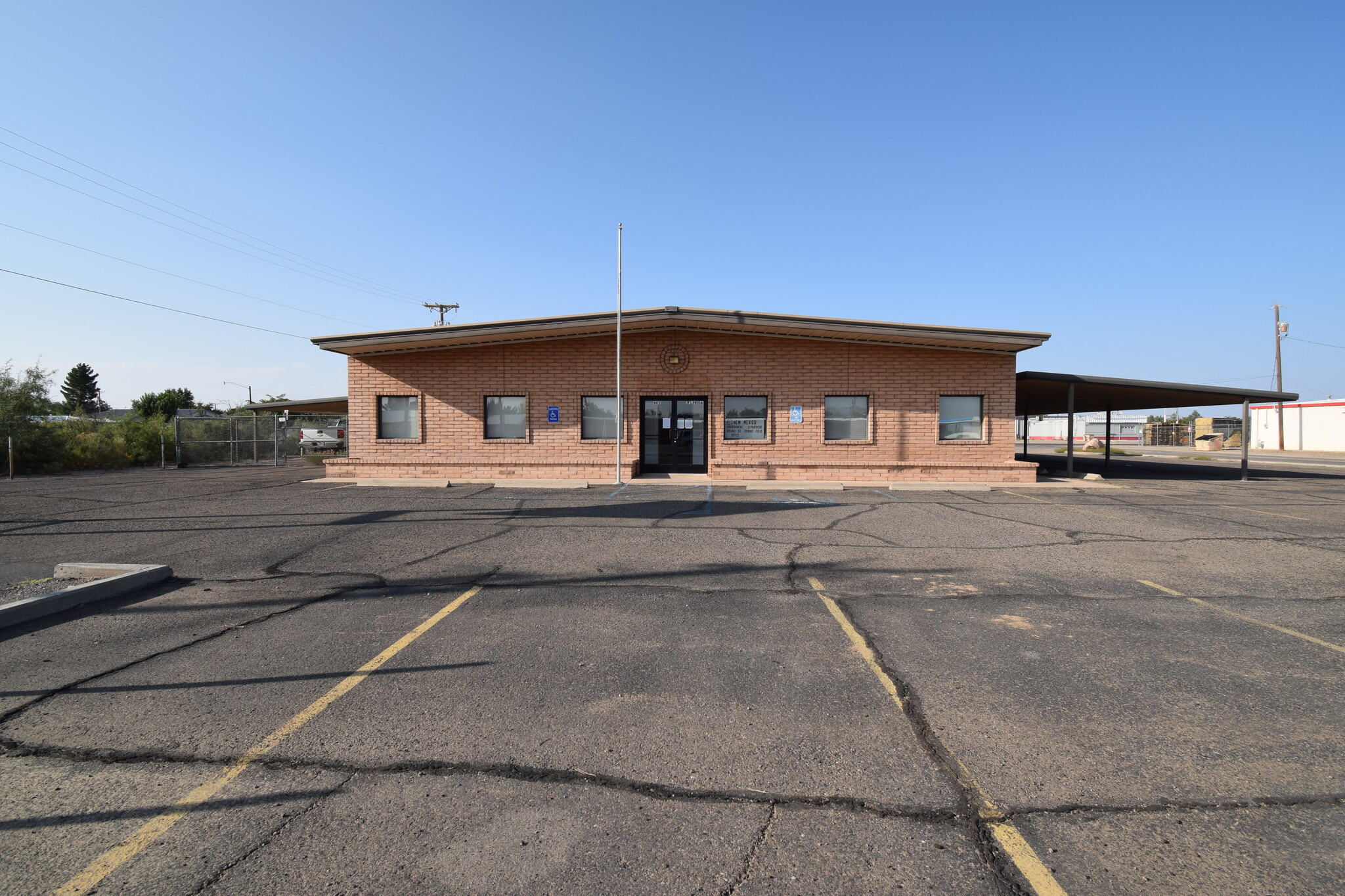 405 E Florida St, Deming, NM for lease Primary Photo- Image 1 of 17