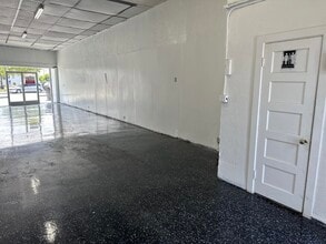 5300-5328 Long Beach Blvd, Long Beach, CA for lease Interior Photo- Image 2 of 7
