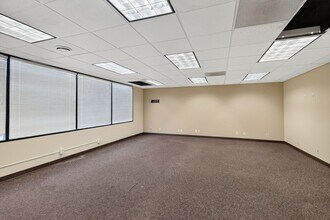 1111 Delafield St, Waukesha, WI for lease Interior Photo- Image 2 of 12