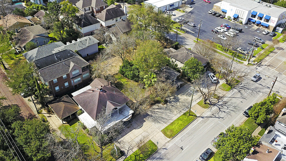 2006 Commonwealth St, Houston, TX for sale - Aerial - Image 2 of 12