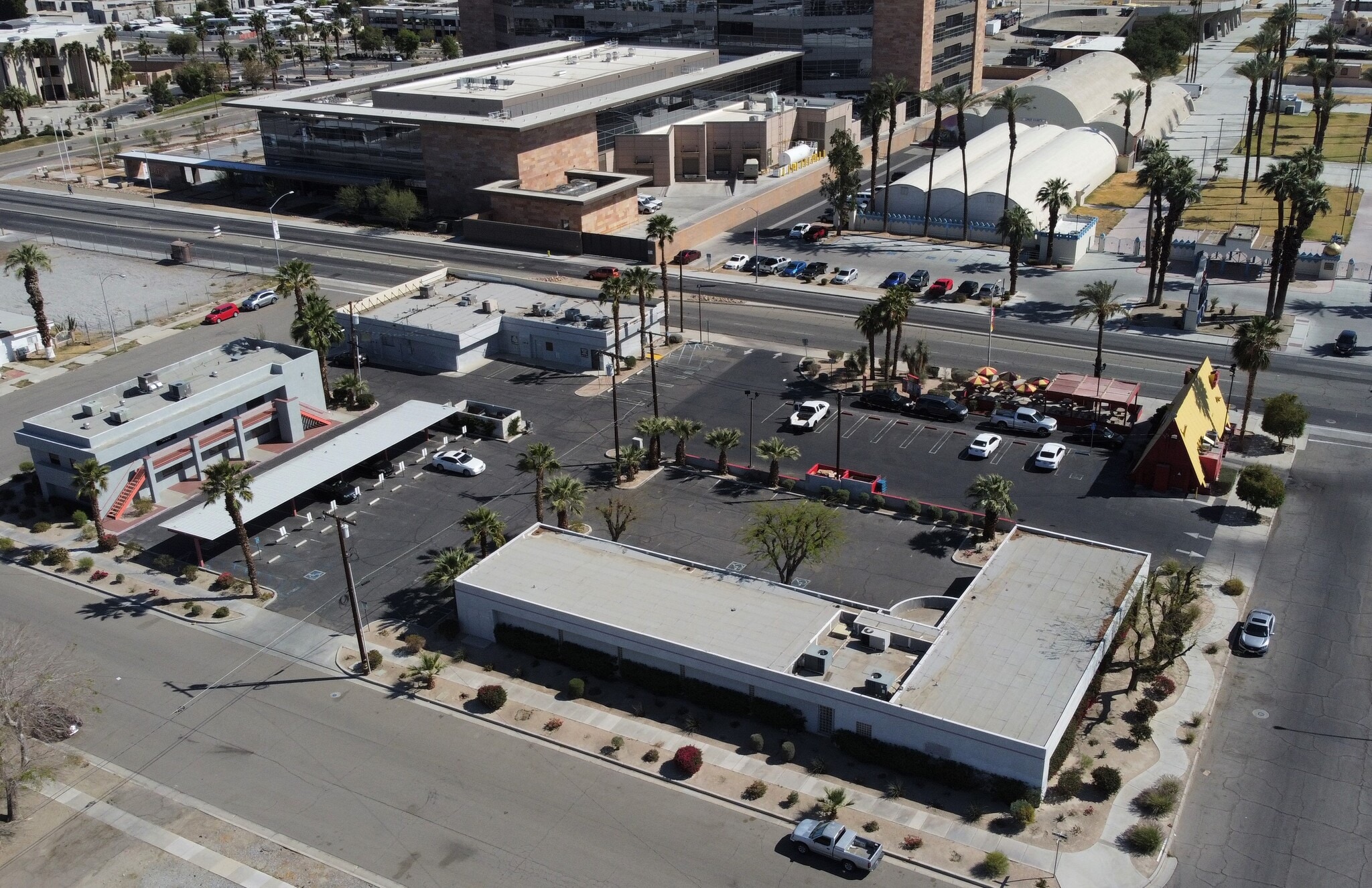 82632-highway-111-indio-ca-92201-building-c-loopnet