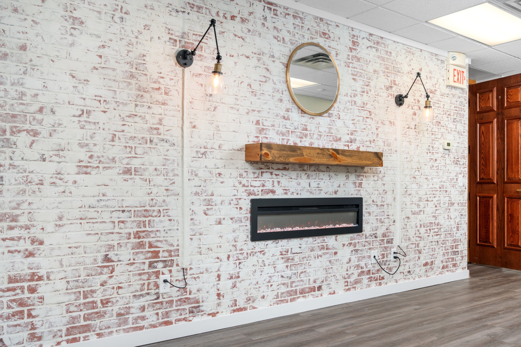 27 7th Ave N, Saint Cloud, MN for lease Interior Photo- Image 1 of 5